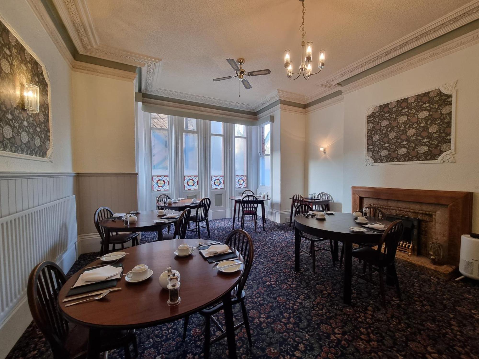 The Cavendish Hotel Scarborough Eksteriør billede