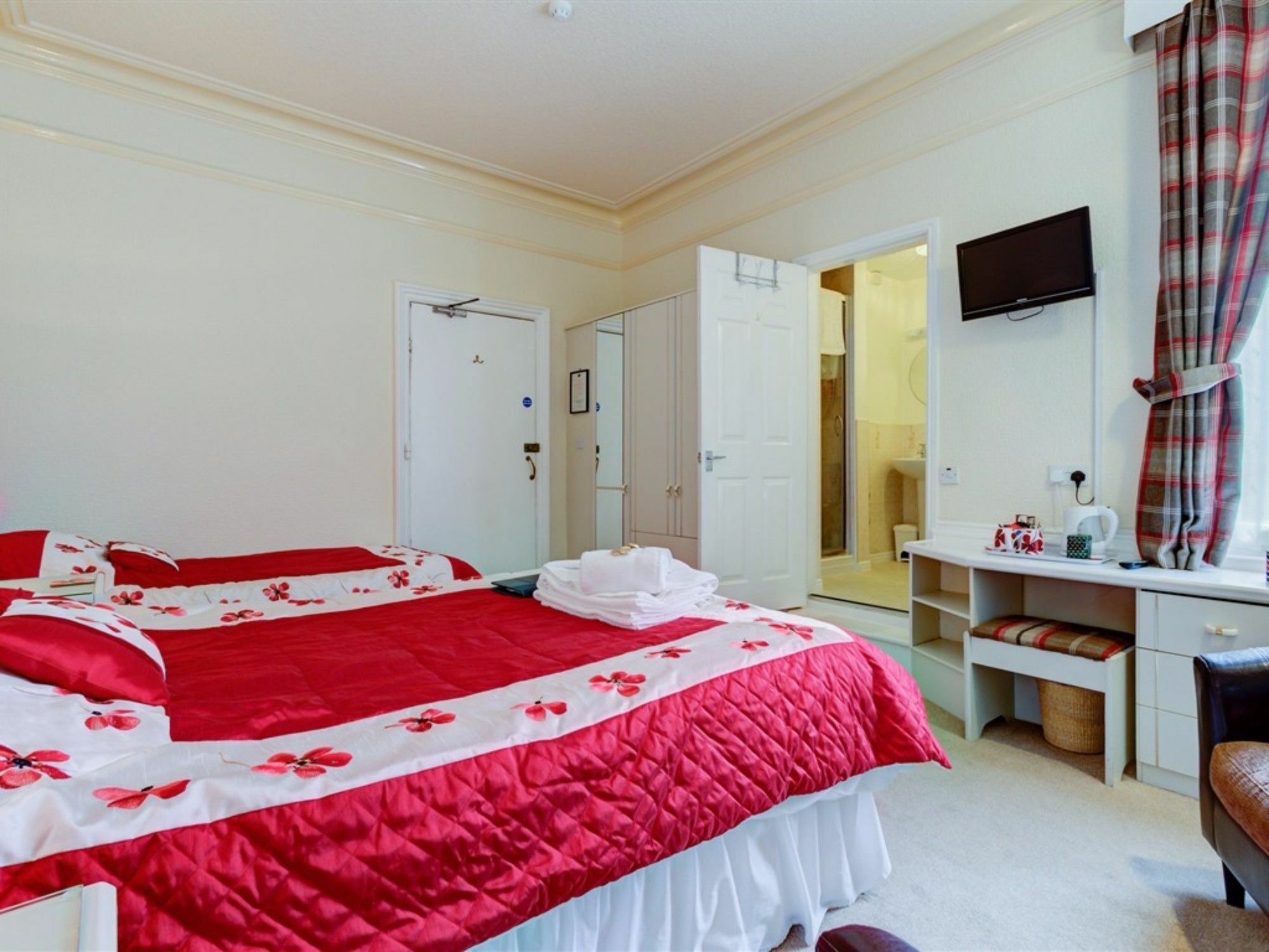 The Cavendish Hotel Scarborough Eksteriør billede